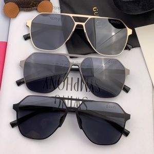 Gucci G3807 Aviator Frame Sunglasses with Logo and Stripe Acetate