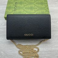 Gucci Large Chain Wallet with Logo Script In Leather Black