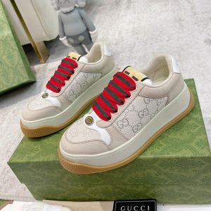 Gucci Screener Platform Sneakers Unisex GG Supreme Canvas Beige