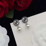 Gucci Enamel Interlocking G Pearl Earrings In Silver